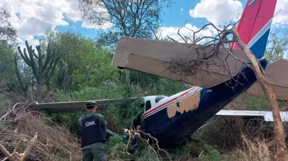 Terminó volcando por esquivar un animal suelto
