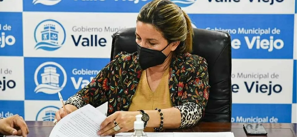 Tiene 23 años, dio 10 razones por las que no quiere ser madre