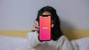 Tinder: esto es lo que buscan las mujeres de entre 18 y 25 años
