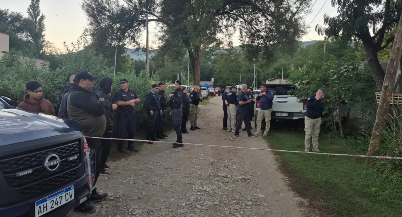 Trabajadores municipales profundizan las medidas de fuerza con huelga de hambre