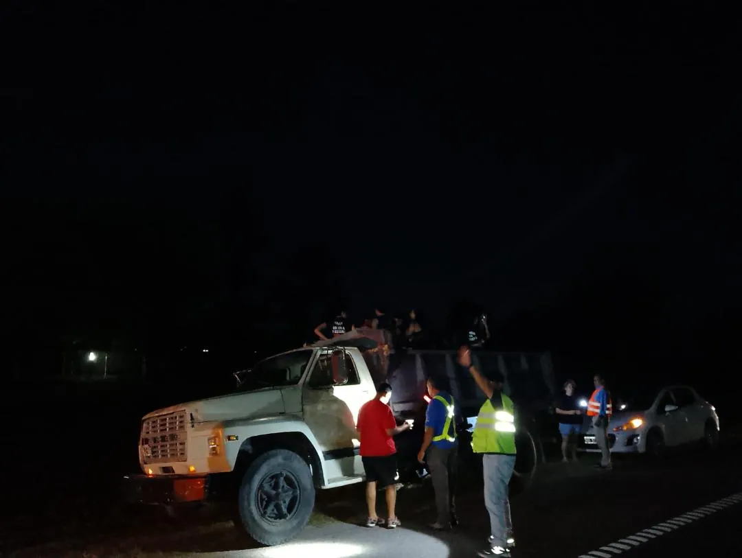 Tránsito restringido por manifestación de docentes