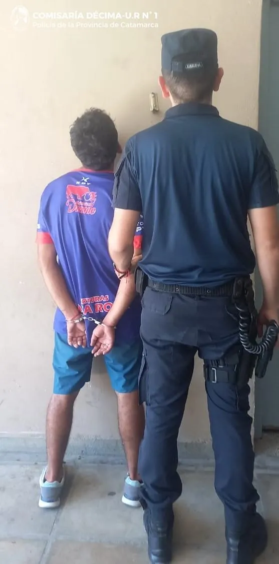 Tras discutir con su pareja, le dio un puñetazo en el rostro