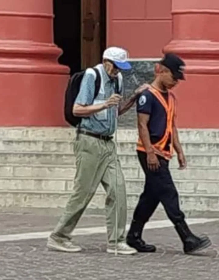 Tremendo: Camión terminó incrustado en una vivienda
