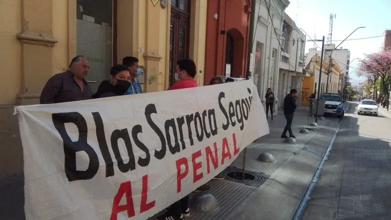 Tuvo una discusión de tránsito y le dieron una puñalada en el corazón