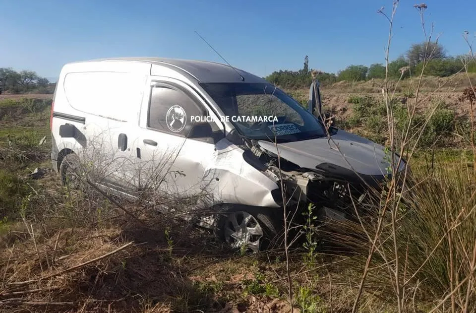 Un automóvil fue incautado por alcoholemia positiva frente a Catamarca Rugby Club