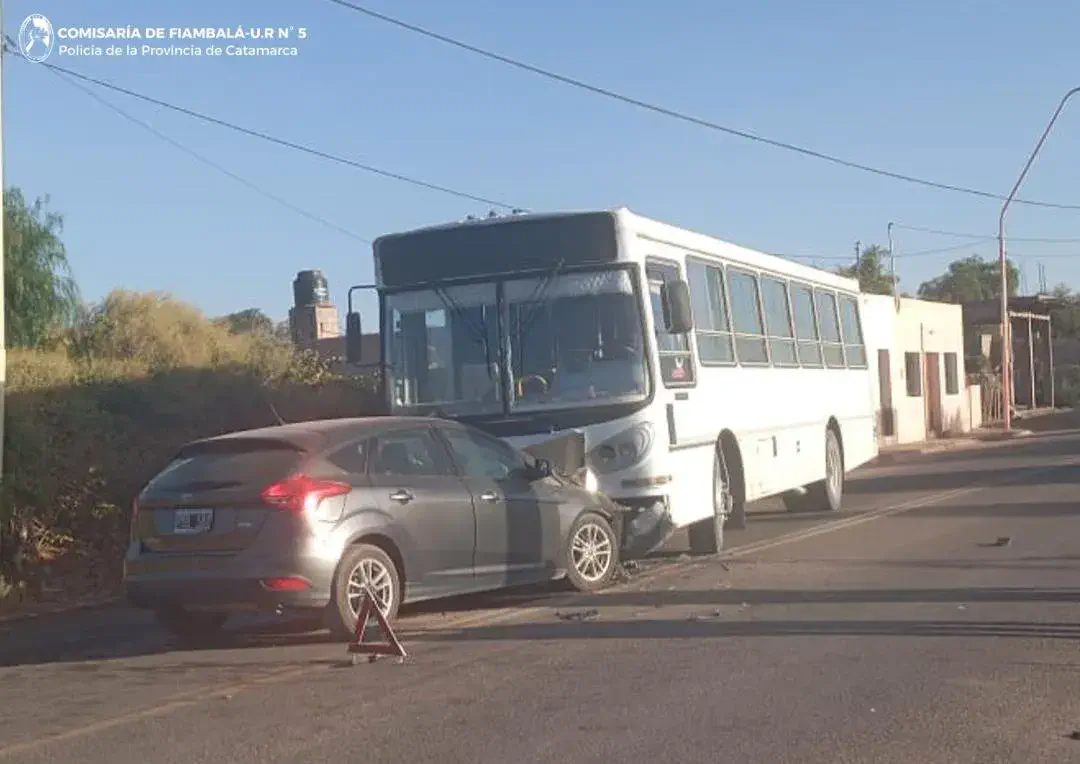 Un hombre fue arrestado y un vehículo incautado tras un siniestro vial