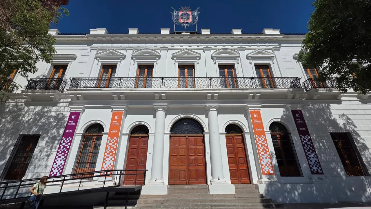 Un hombre NO pagaba la cuota alimentaria y la Justicia ordenó que se la cobren con la factura de luz