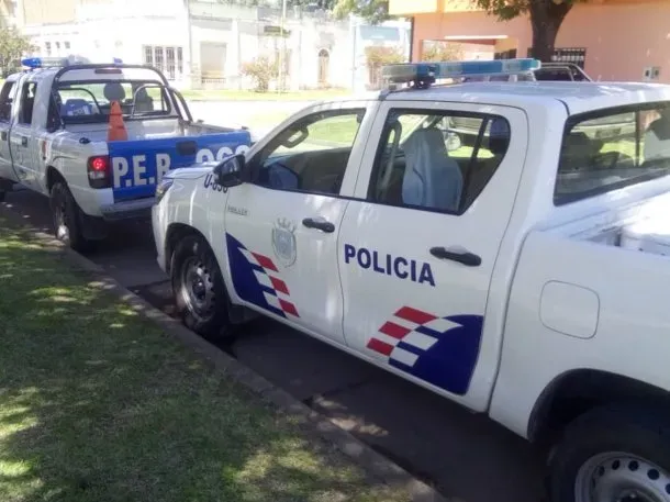Un joven que limpiaba vidrios en las esquinas se recibió de Ingeniero Industrial