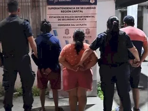 Un niño de 5 años lucha por su vida tras una pelea vecinal