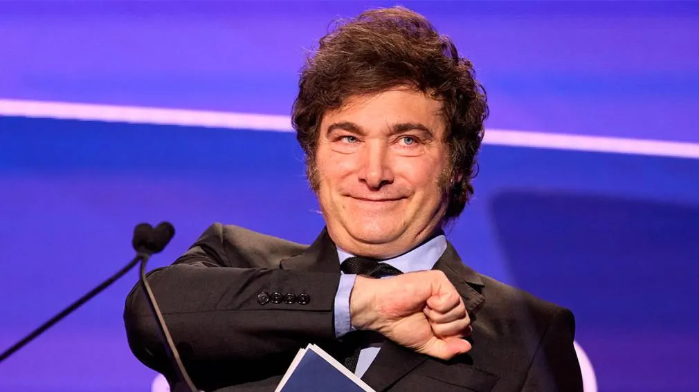 Un nuevo estudio reveló que el consumo frecuente de alcohol podría acelerar la caída del cabello