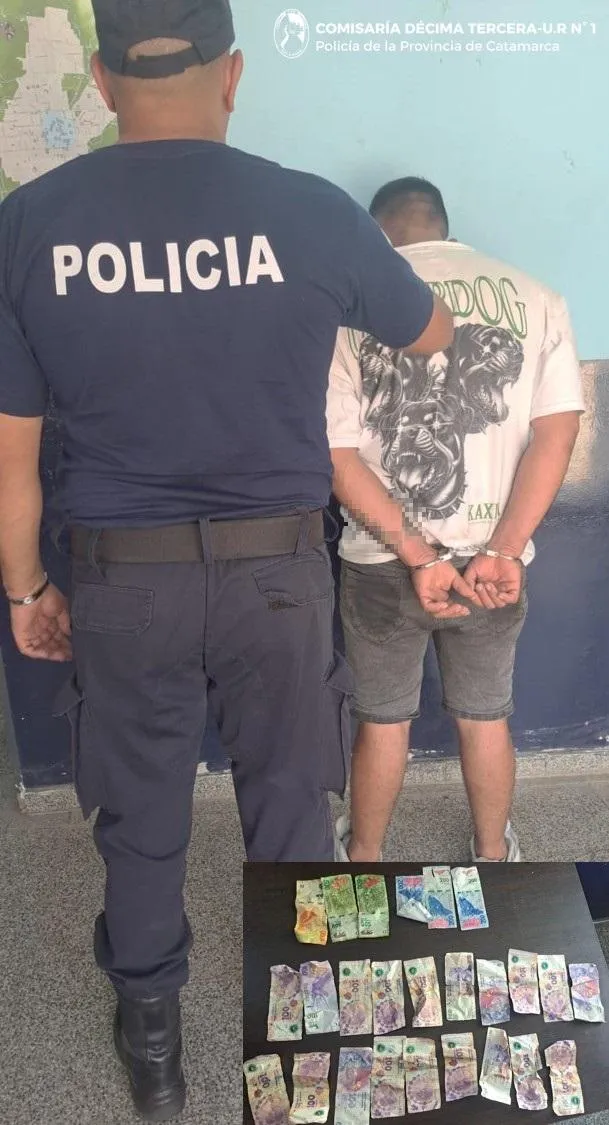 Una familia duerme en el Parque de Los Niños