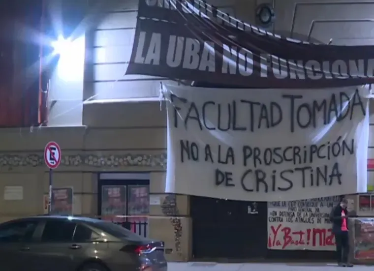 Una interna del Penal de Mujeres amenazó con tirarse del techo