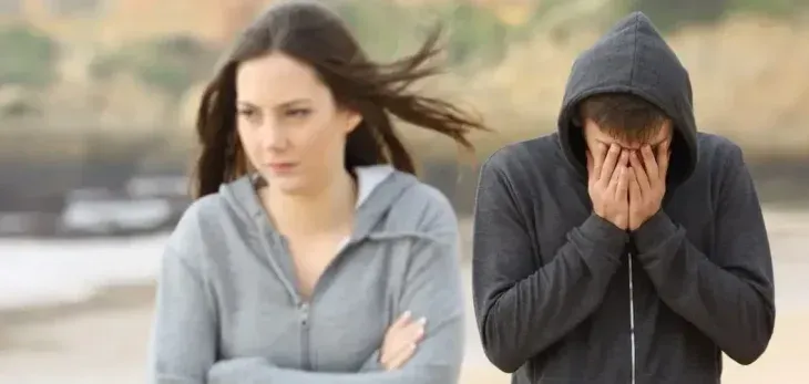 Una joven denunció que su novio la golpeó y su amiga fue a rescatarla en San Luis