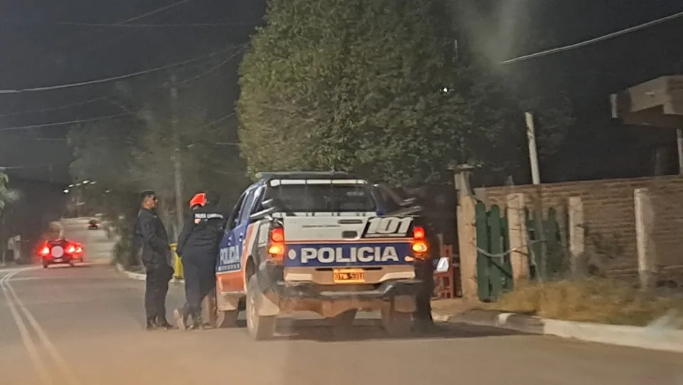 Una moto y un auto colisionaron en Valle Chico