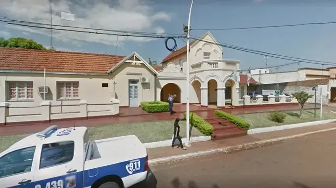 Una moto y un auto protagonizaron un siniestro vial en Santa María