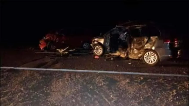Una multitud despide al ídolo popular Huguito Flores