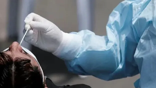 Una nena fue al hospital por un raspón y murió tres días después