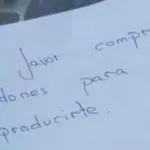 Una niña de 14 años abandonó a su bebé recién nacido en un bar y salió corriendo