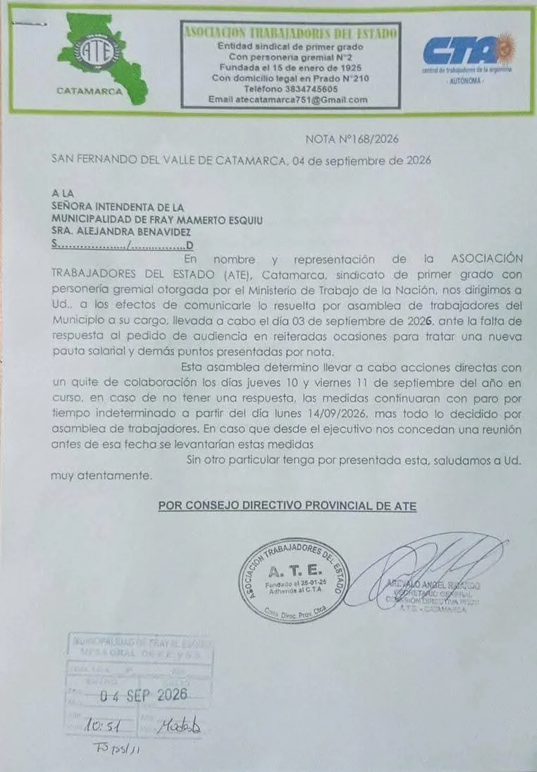 Una nota membretada de ATE Catamarca con sellos y firma dirigida a la intendenta de Fray Mamerto Esquiú.