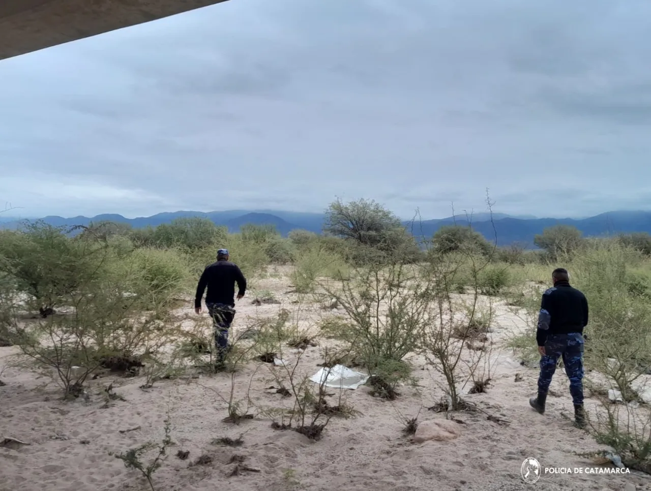 Una pareja intentó abandonar a su hijo de 8 años en dos lugares distintos