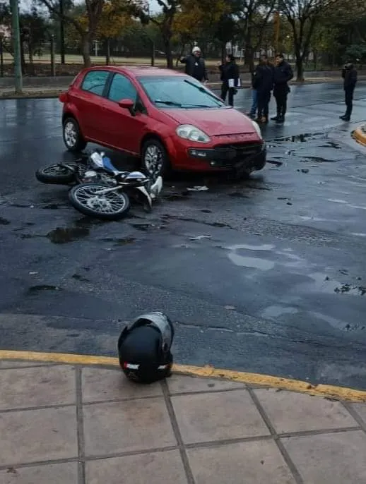 Uno por uno, los errores más comunes que cometen los conductores al llenar el tanque de nafta