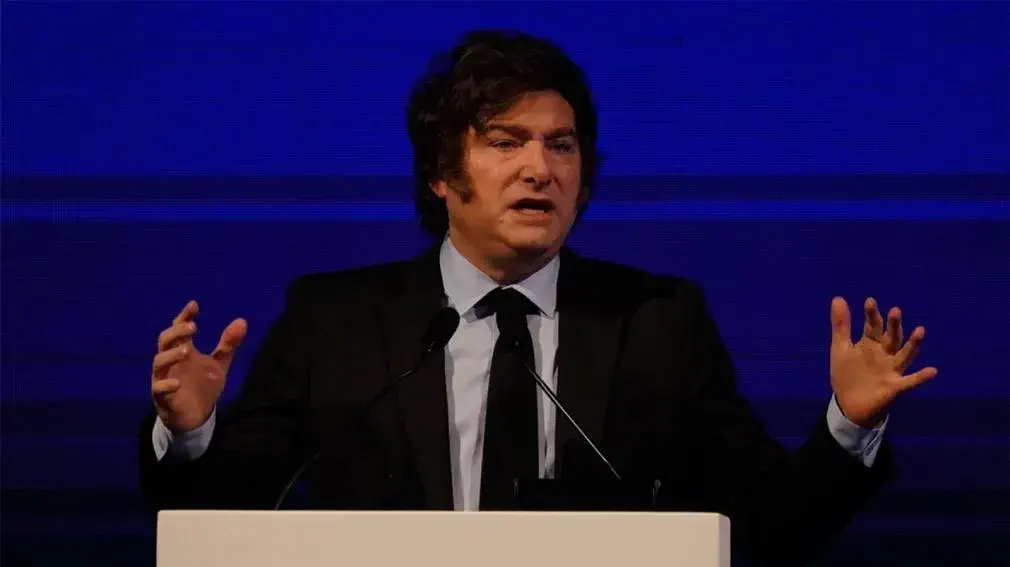 “Vamos a seguir apretando hasta bajar la inflación”, afirmó el Presidente Javier Milei
