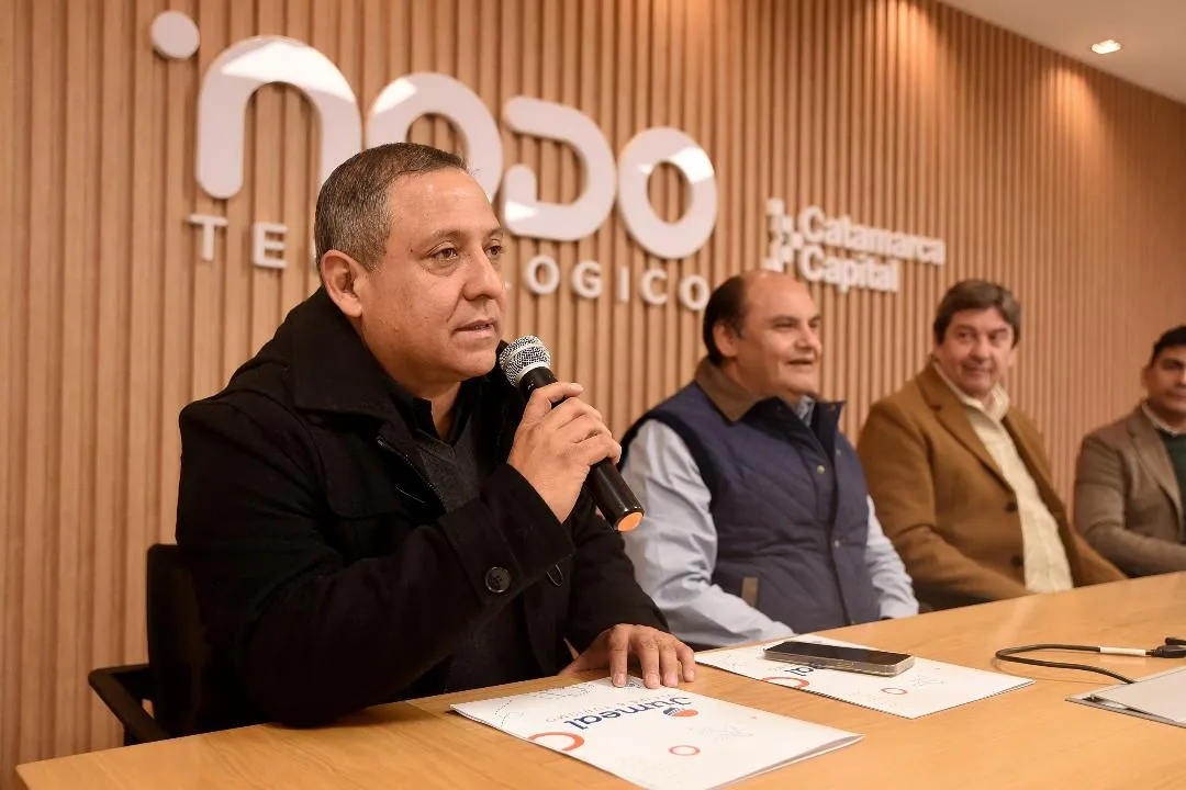 Video: "Lamentable, todo lo que pasa en tránsito"