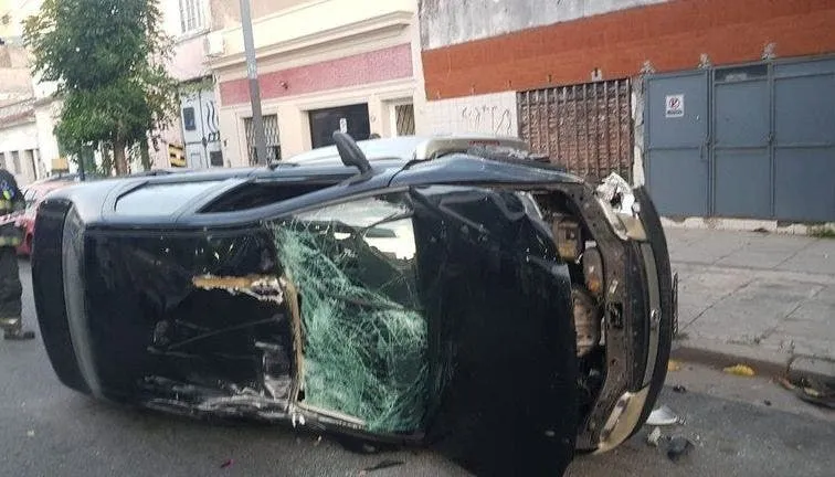 Video: Temporal en Catamarca - aprovecharon para hacer "esquí acuático"