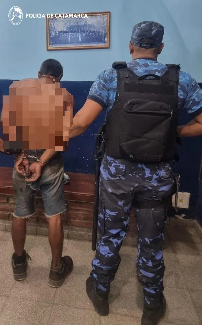 Violento choque dejó a un motociclista herido