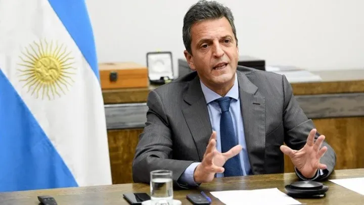 Violento robo a un jugador de Boca: delincuentes le dieron culatazos en la cabeza y le sacaron la camioneta