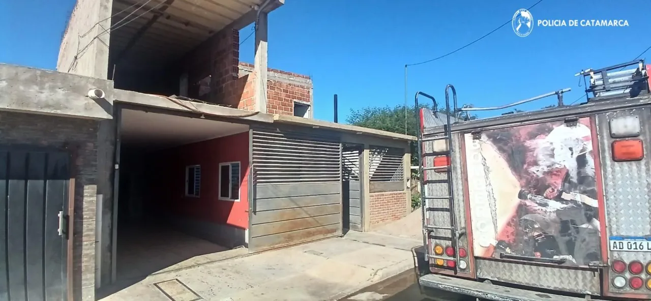 Vivían en el bosque con paneles solares y agua de pozo: la Justicia les quitó a sus hijos