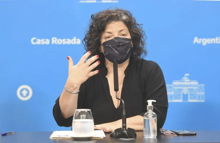 Volvió la entrega de computadoras a alumnos, pero hay al menos 30 mil escuelas sin internet