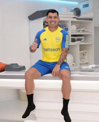 Último entrenamiento de Boca: Medina en duda, expectativa por Cavani y el posible debut de Medel