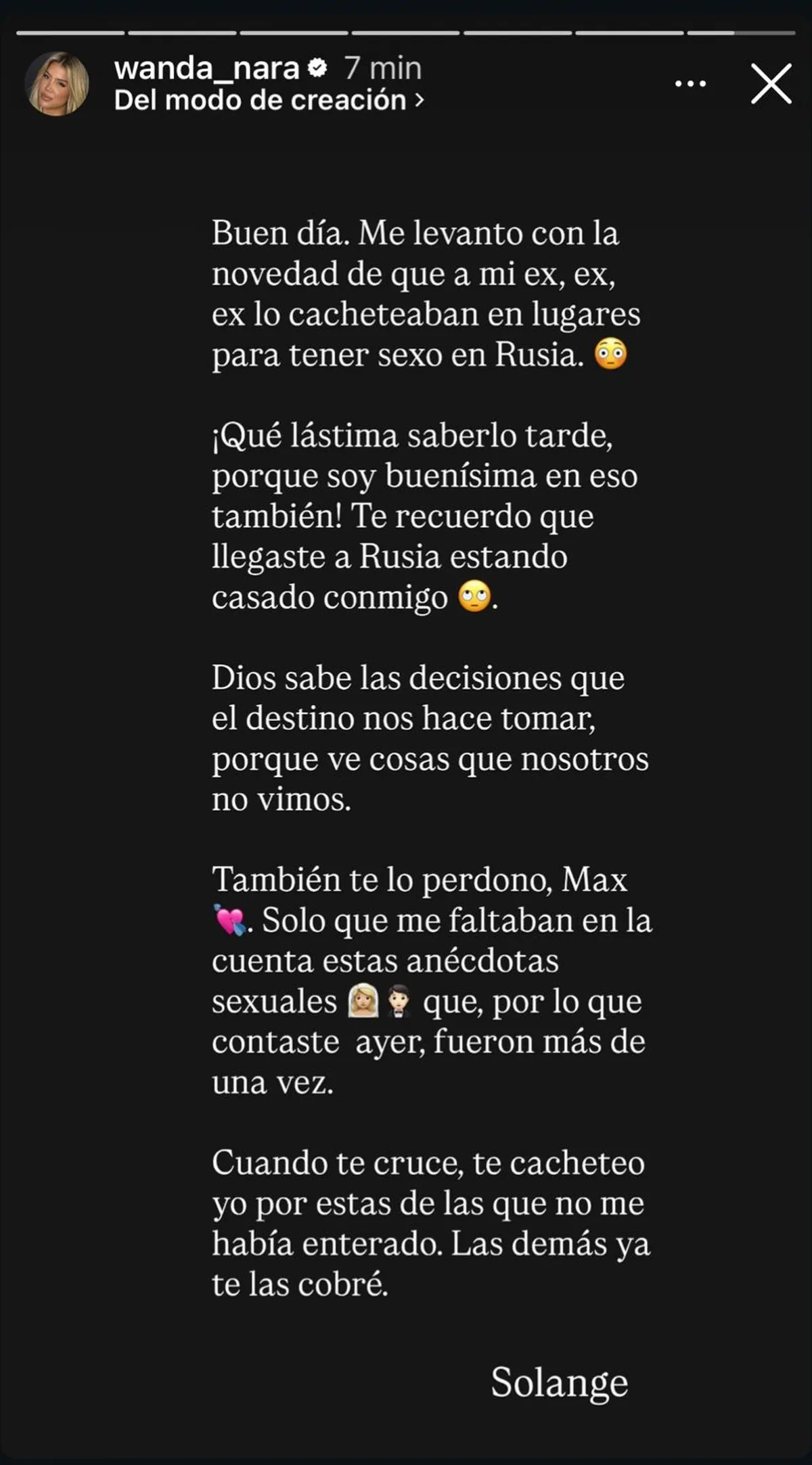 Captura de pantalla de una historia de Instagram con texto blanco sobre fondo negro.