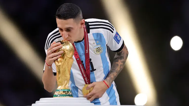 La esposa de Di María reveló el motivo por el que Fideo decidió retirarse de la Selección