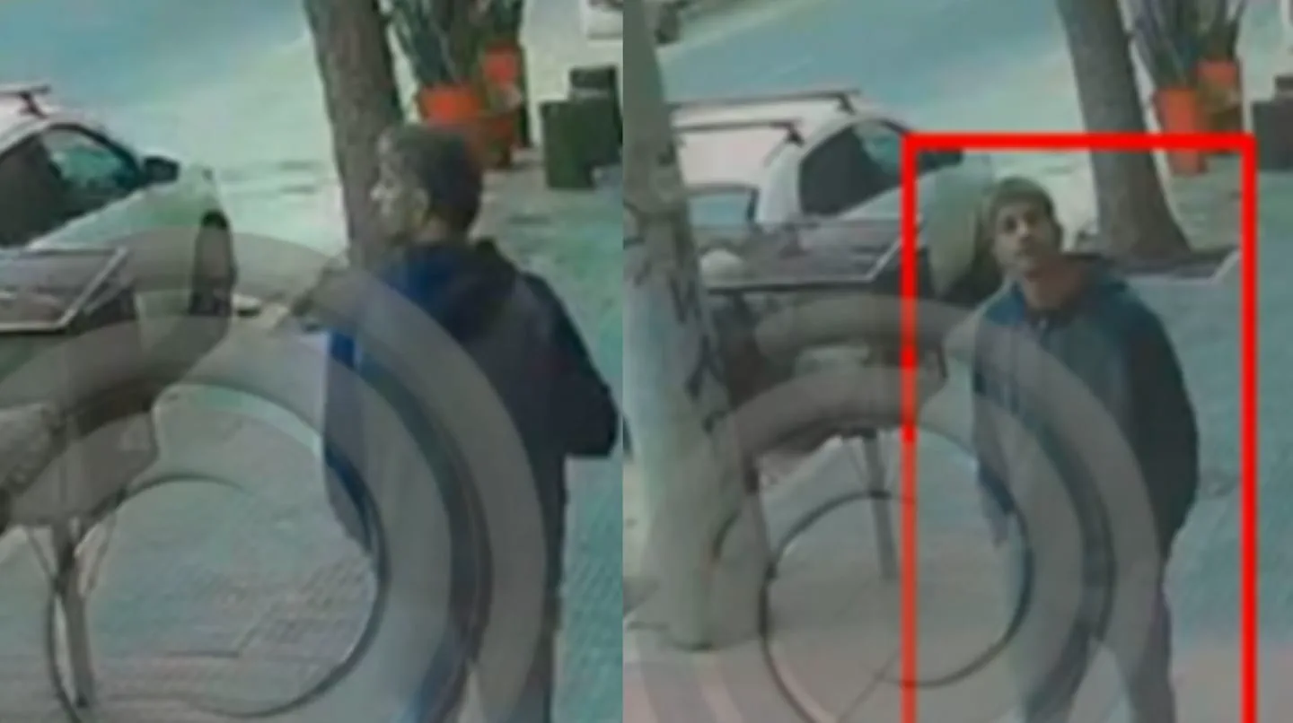 Capturas de una cámara de seguridad muestran a una persona caminando por la vereda.
