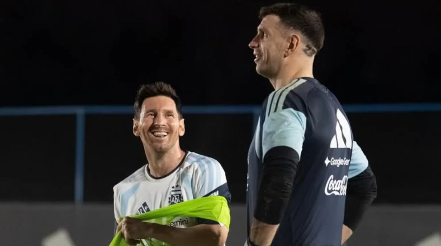 Qué significan los nuevos parches que lucirán los jugadores de Argentina en el Mundial 2026