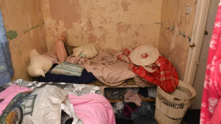 Tuvo a una mujer cautiva más de 20 años y la convirtió en su “esclava doméstica”