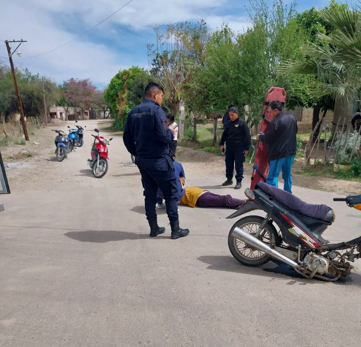 Violento choque de motos en Huaco