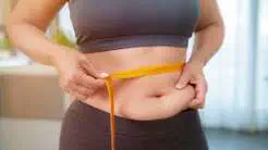 La grasa abdominal no aparece solo por la edad
