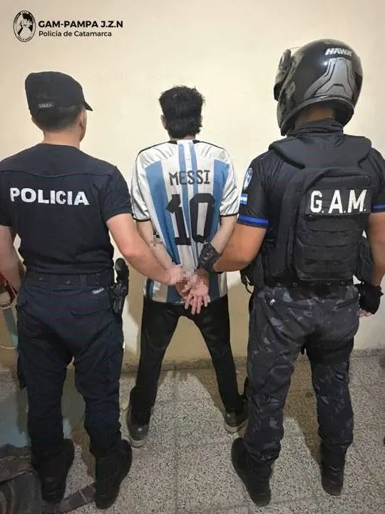 Personal policial aprehendió a un joven y secuestró una motocicleta en Valle Viejo