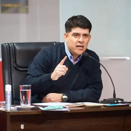 Guerra en Valle Viejo: por qué se vetó la ordenanza del bono por antigüedad de 6 sueldos a municipales