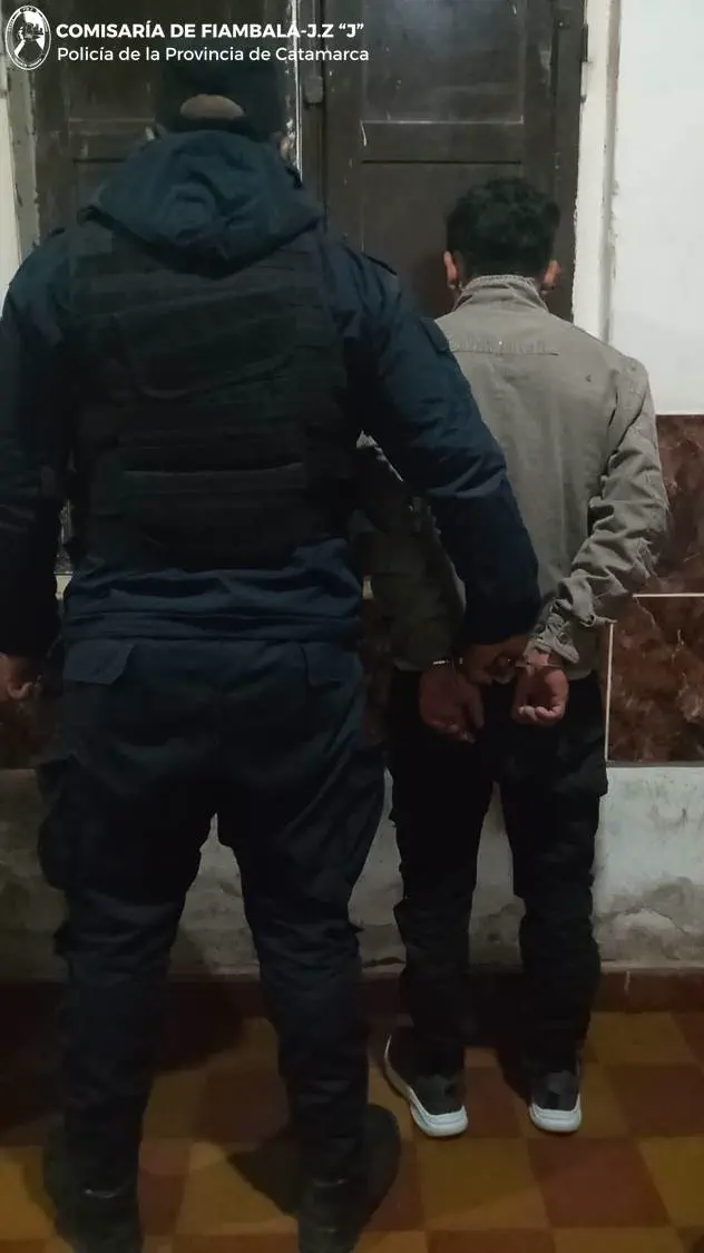 Sacó una camioneta sin permiso, realizó maniobras peligrosas  y terminó tras las rejas