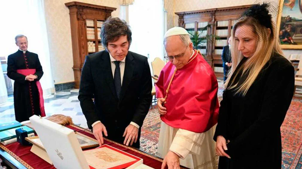 Por la visita del papa León XIV, el Gobierno analiza declarar feriados en noviembre