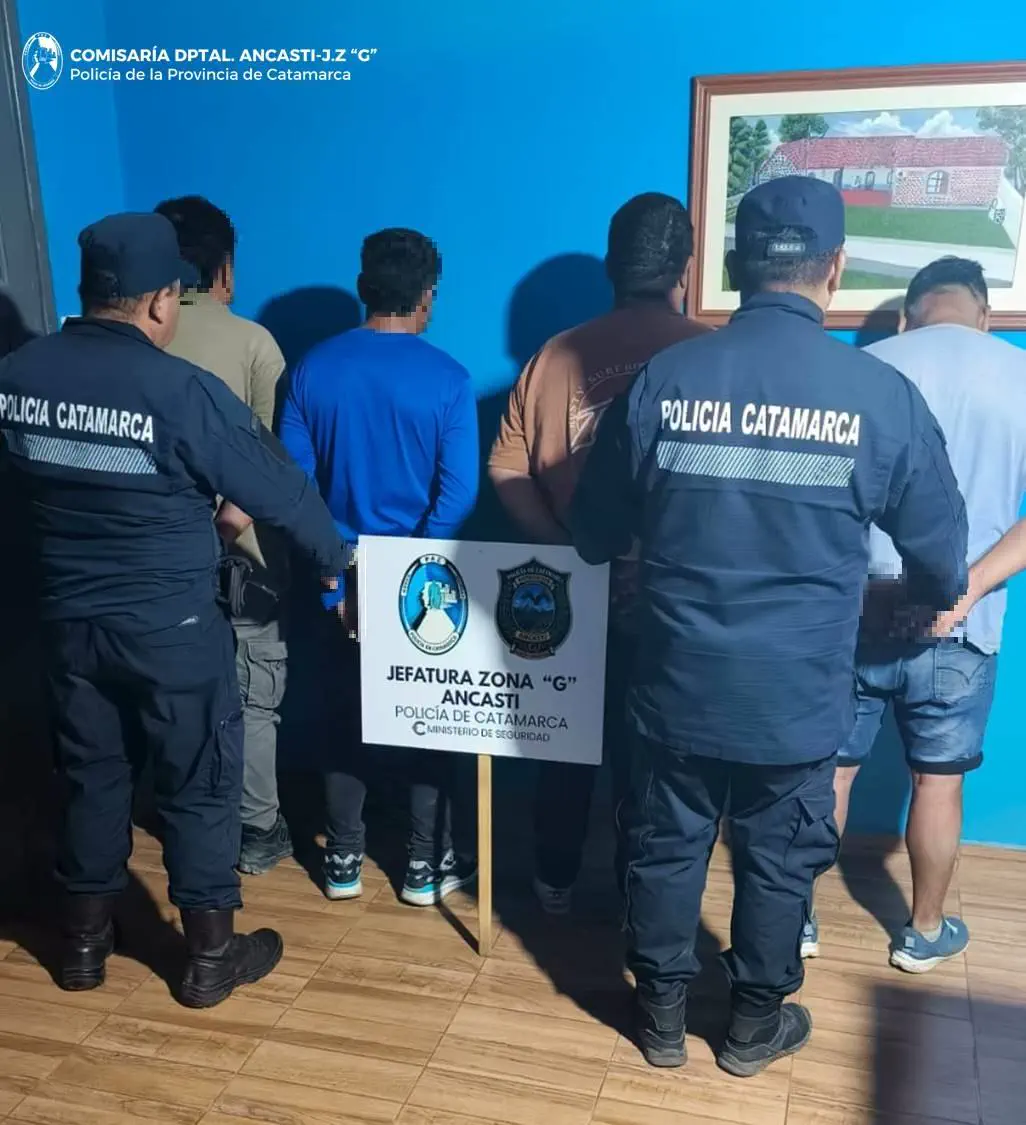 Abigeato en Ancasti: la Policía atrapó a cuatro hombres cuando intentaban sustraer un ternero en El Talar