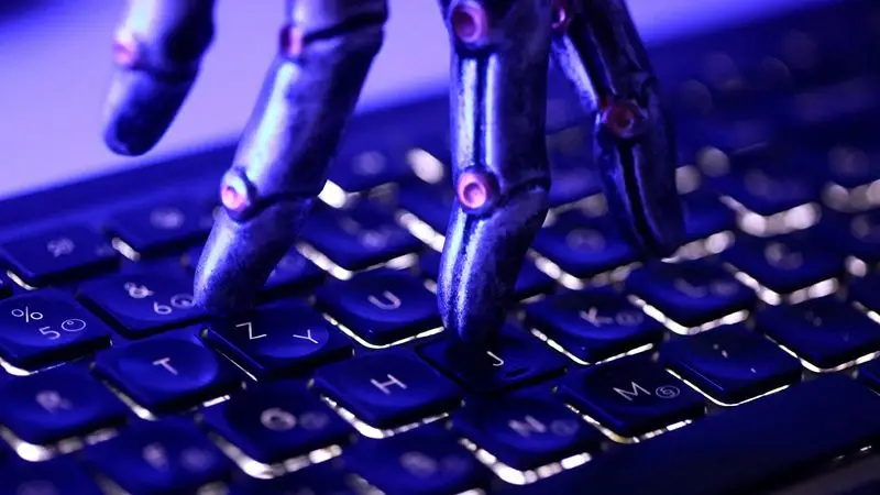 China defiende a la IA como un "riesgo gestionable" y rechaza el freno a su desarrollo e innovación