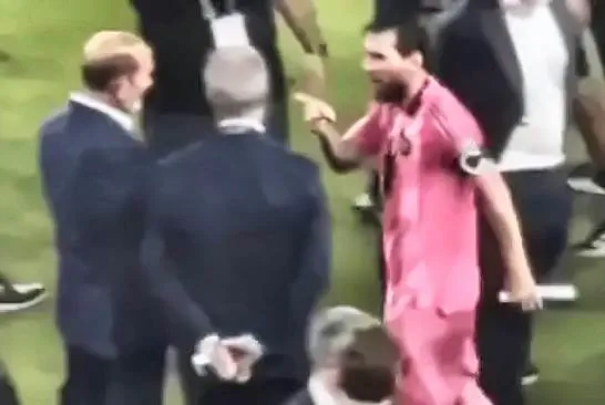 "Conmigo no": el brutal cruce de Messi al jefe de la Liga de EEUU frente a las cámaras