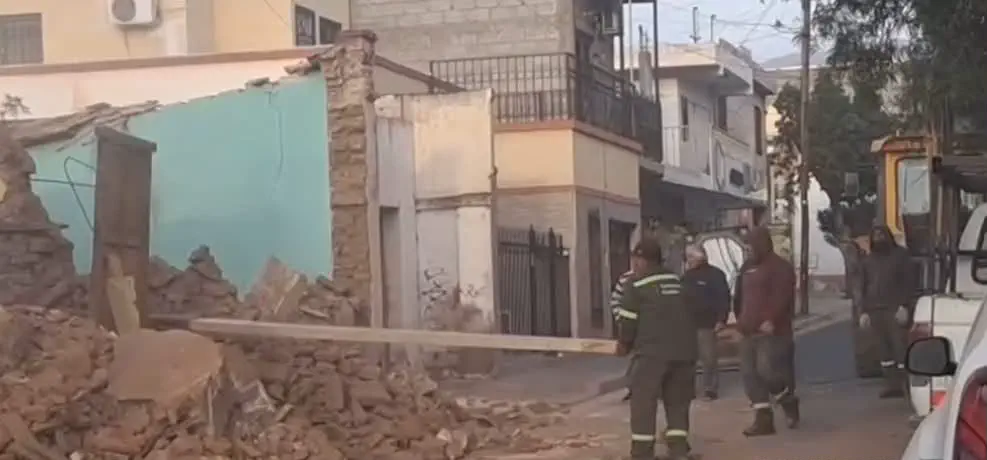 Derrumbe en el centro de Catamarca