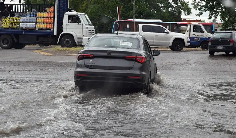 Los efectos de El Niño podrían extenderse durante el verano, con especial atención sobre la Cuenca del Plata y los grandes ríos. — Alf Ponce Mercado / MDZ