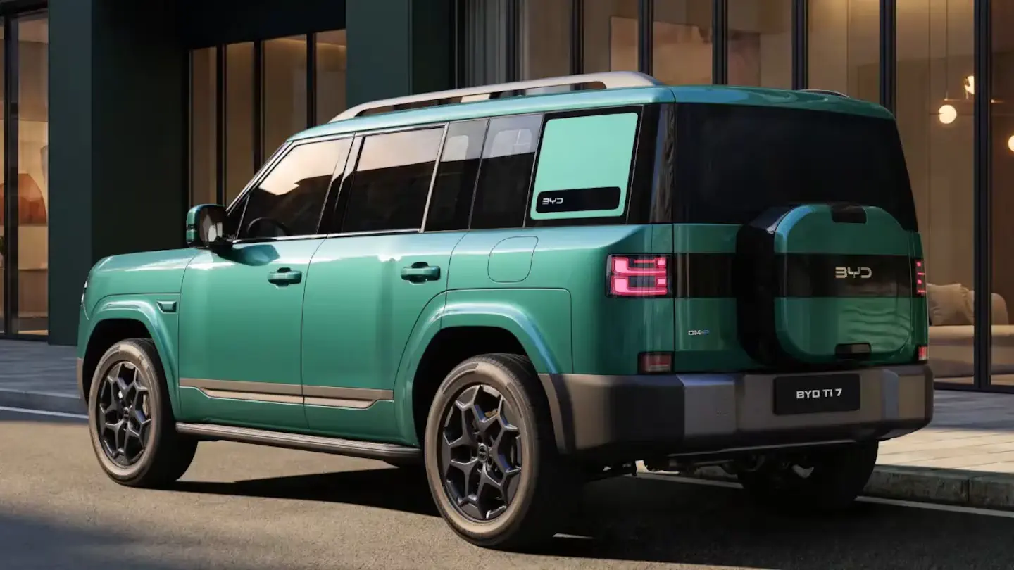 BYD Ti7: lo que tiene y lo que cuesta el SUV híbrido enchufable que llegó a la Argentina